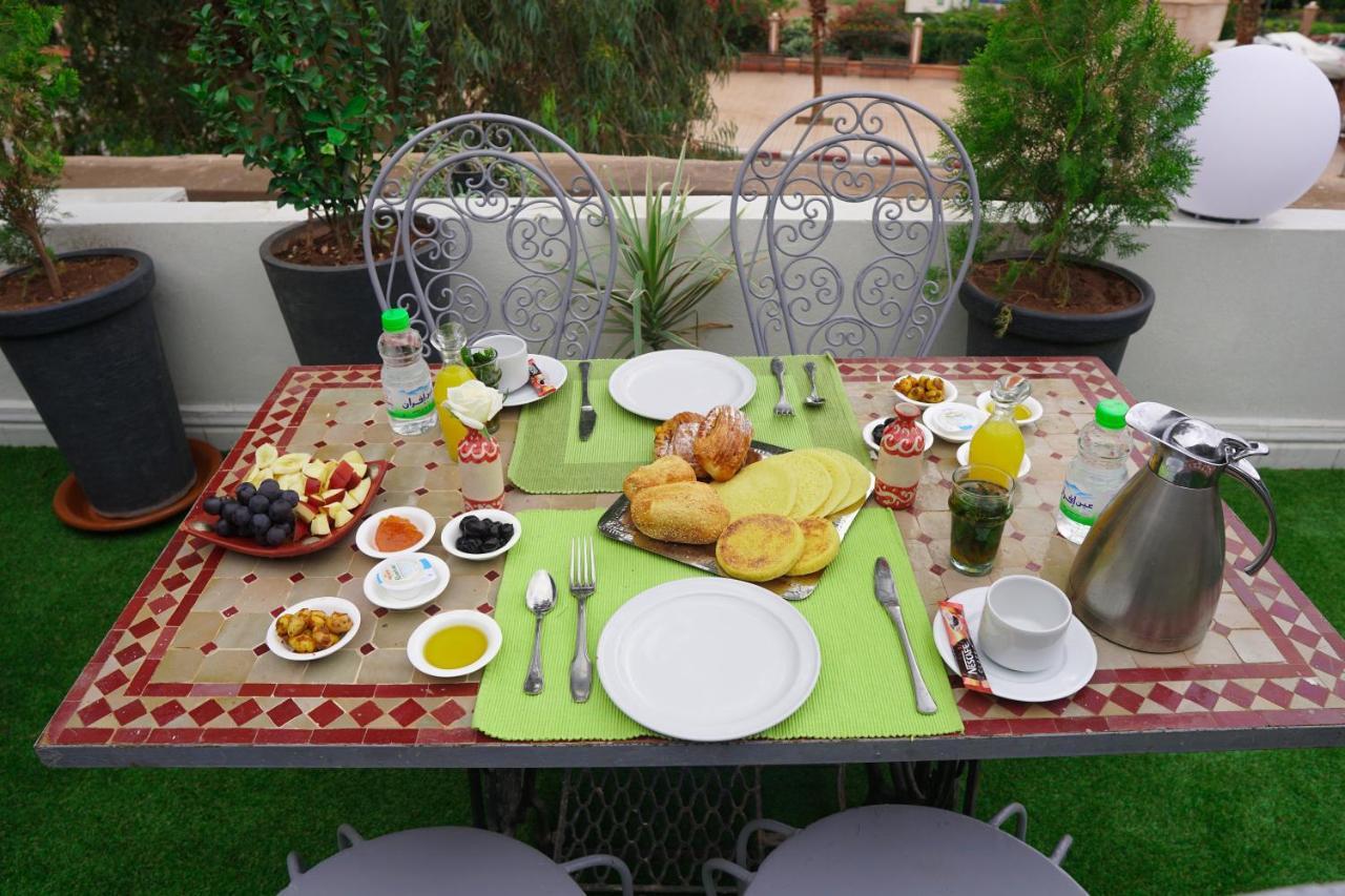 Hotel Winarouze House à Marrakesh Extérieur photo